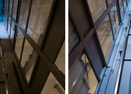 Schachtansicht eines Hydraulikaufzugs